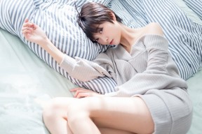 九游下载电脑版官网-凯尔特人小前锋在训练中完成高难度突破，凯尔特人小后卫