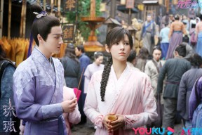 九游博彩-足球赛场团队配合愈发默契高效，足球团队配合好词好句